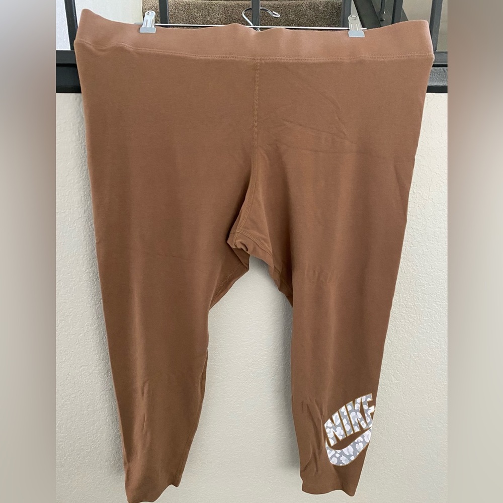 Tan Nike Leggings 2X